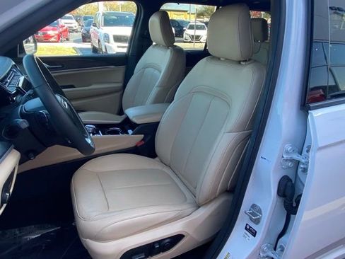 Used 2022 Jeep Grand Cherokee Limited 4xe w/ Luxury Tech Group II image 15