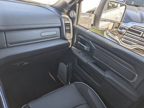 New 2026 RAM 3500 Laramie AWD/4WD image 14