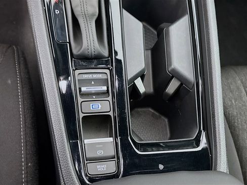 Used 2025 Honda Accord Sport image 23