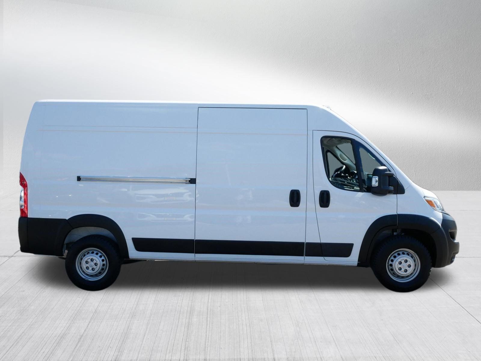 Used 2026 RAM ProMaster 2500 w/ Convenience Group FWD image 8