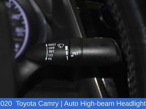 Used 2020 Toyota Camry SE w/ Carpet Mat Package FWD image 12