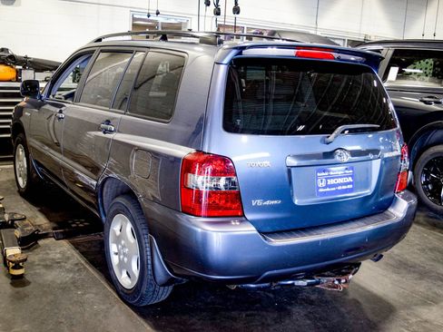 Used 2006 Toyota Highlander Limited AWD/4WD image 18