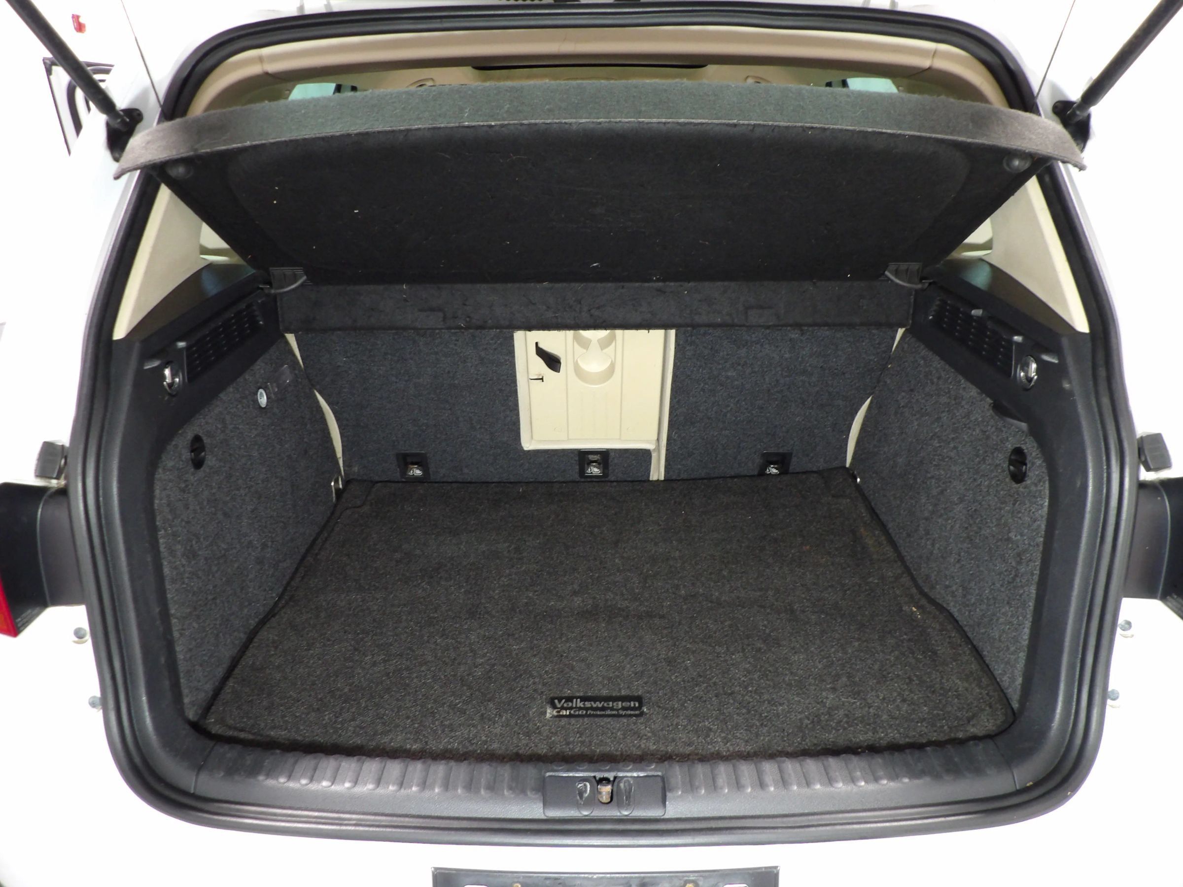 Used 2015 Volkswagen Tiguan SEL AWD/4WD image 6