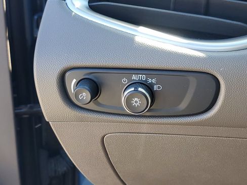 Used 2025 Chevrolet Malibu LT FWD image 21
