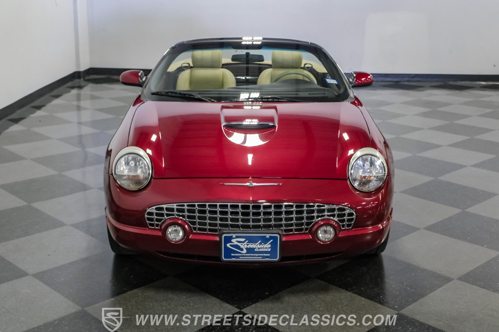 Used 2004 Ford Thunderbird RWD image 39