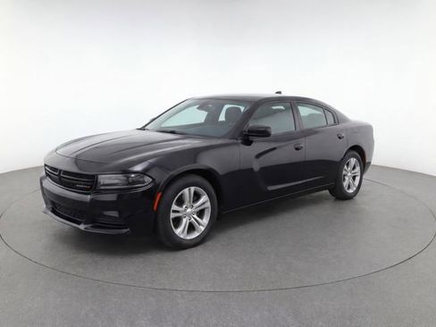 Used 2023 Dodge Charger SXT RWD image 8