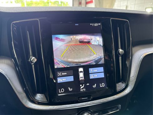 Used 2019 Volvo S60 T5 Momentum w/ Premium Package FWD image 28