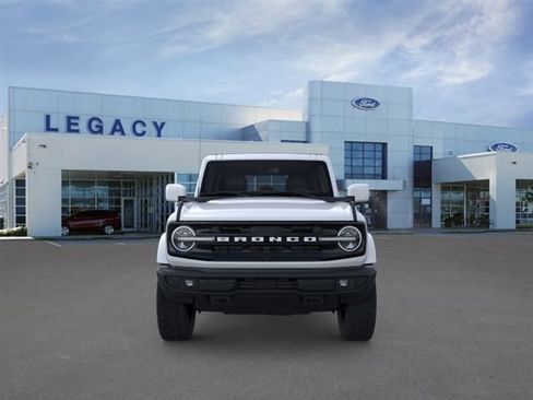 New 2026 Ford Bronco Outer Banks AWD/4WD image 6