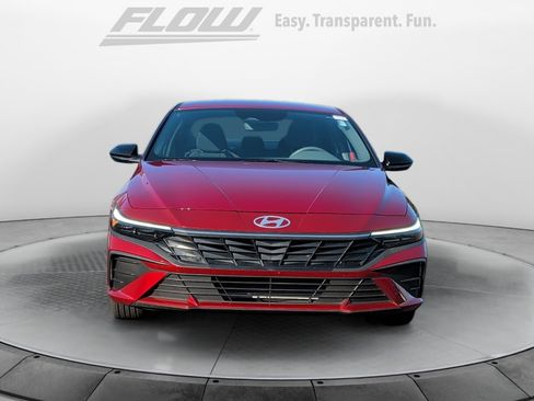 Certified 2025 Hyundai Elantra Sport FWD image 2