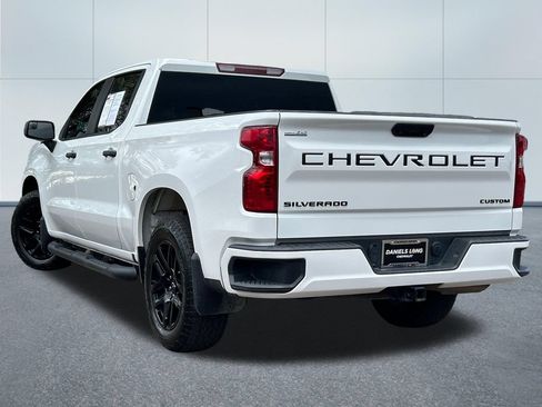 Used 2024 Chevrolet Silverado 1500 Custom w/ Turbomax Blackout Package AWD/4WD image 34