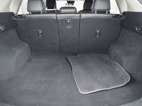 Used 2021 MAZDA CX-5 Touring image 13