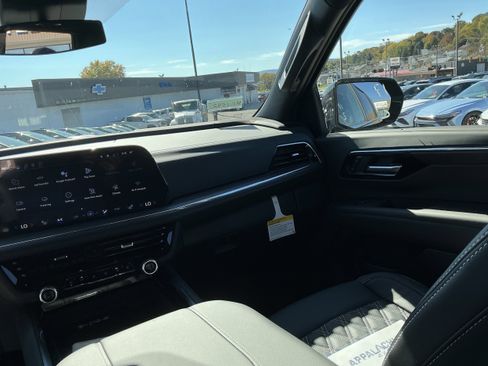 New 2026 Chevrolet Tahoe LT image 16