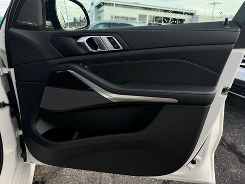 New 2026 BMW X5 xDrive50e w/ M Sport Package image 16