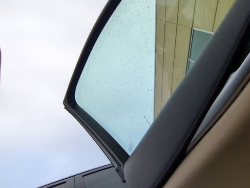 Used 2023 INFINITI QX60 Sensory w/ Vision Package image 41