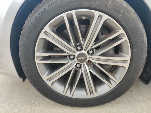 Used 2018 Genesis G80 3.8 w/ Option Group 03 AWD/4WD image 29