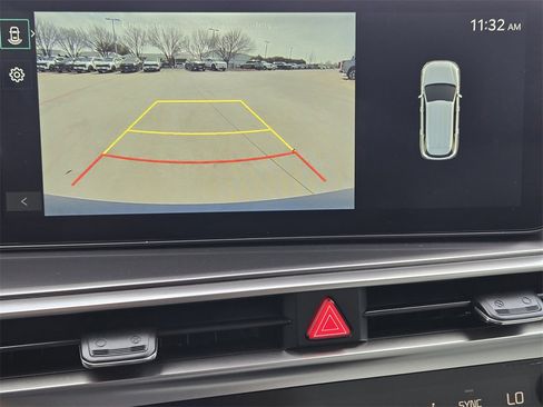 New 2025 Kia Sorento S w/ Panoramic Sunroof Package image 15