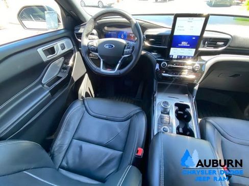 Used 2021 Ford Explorer ST w/ Equipment Group 401A AWD/4WD image 30