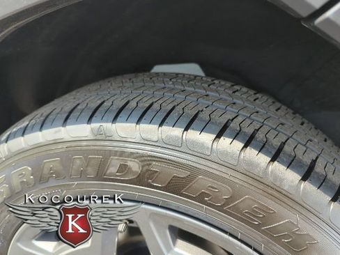 New 2026 Subaru Outback Premium image 8