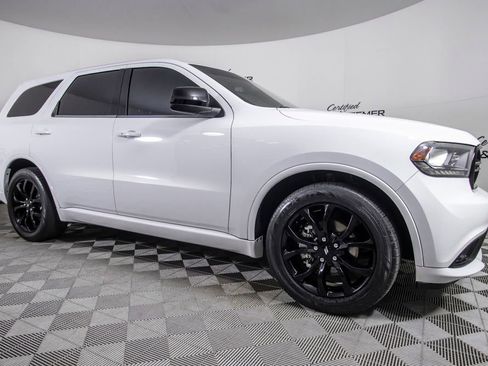 Used 2020 Dodge Durango SXT image 1