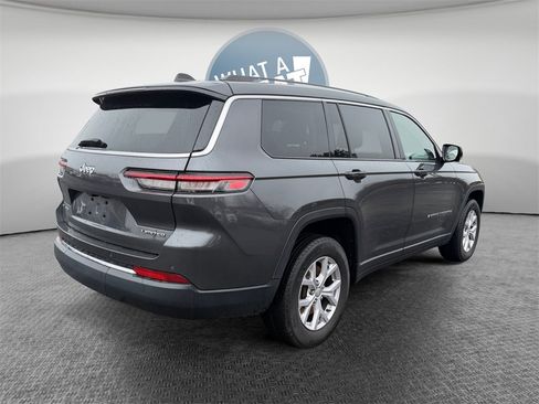Certified 2022 Jeep Grand Cherokee L Limited image 3