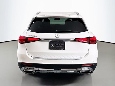 Used 2024 Mercedes-Benz GLC 300 image 6