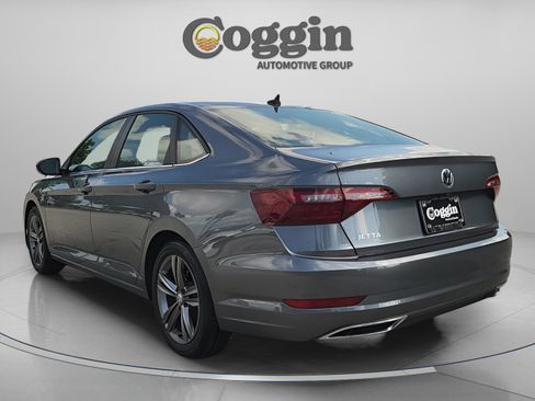 Used 2020 Volkswagen Jetta R-Line FWD image 4