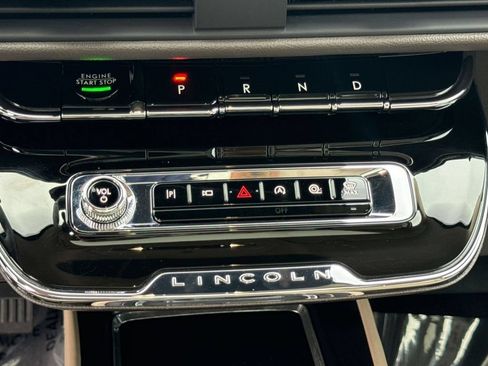 Certified 2024 Lincoln Corsair AWD w/ Equipment Group 101A image 23