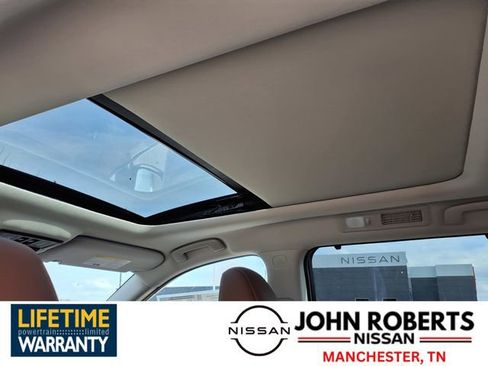 New 2026 Nissan Pathfinder Platinum image 10