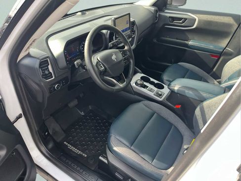 Used 2024 Ford Bronco Sport Outer Banks w/ Tech Package image 24