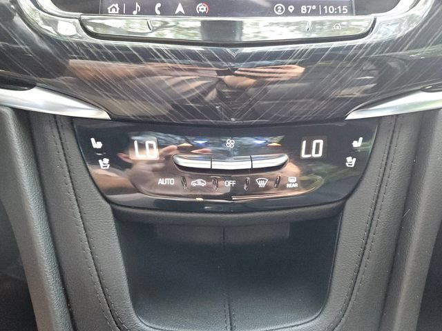 Used 2024 Cadillac XT6 Premium Luxury w/ Technology Package FWD image 20