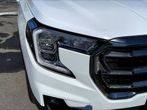 Used 2023 GMC Terrain AT4 w/ Infotainment Package II image 32