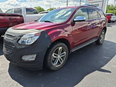 Used 2017 Chevrolet Equinox Premier w/ Enhanced Convenience Package AWD/4WD image 2