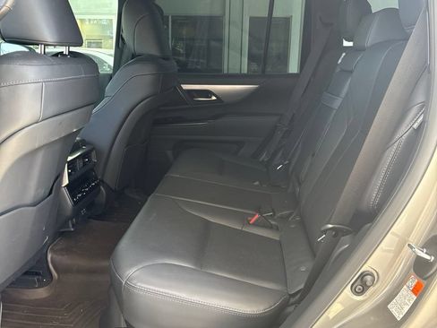 Used 2026 Lexus LX 600 F Sport w/ Accessory Package (Z1) AWD/4WD image 7