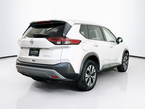 Used 2023 Nissan Rogue SV AWD/4WD image 9
