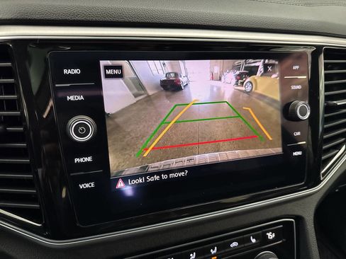 Used 2018 Volkswagen Atlas SEL image 23