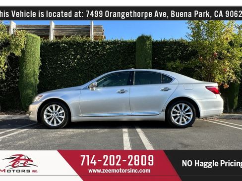 Used 2011 Lexus LS 460 AWD w/ Comfort Pkg image 11