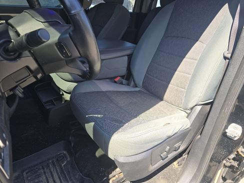 Used 2014 RAM 1500 Outdoorsman image 22