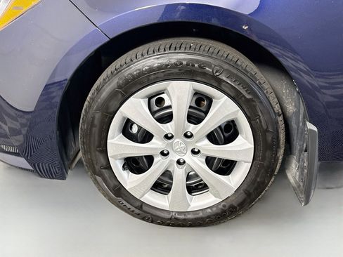 Used 2026 Toyota Corolla LE FWD image 37