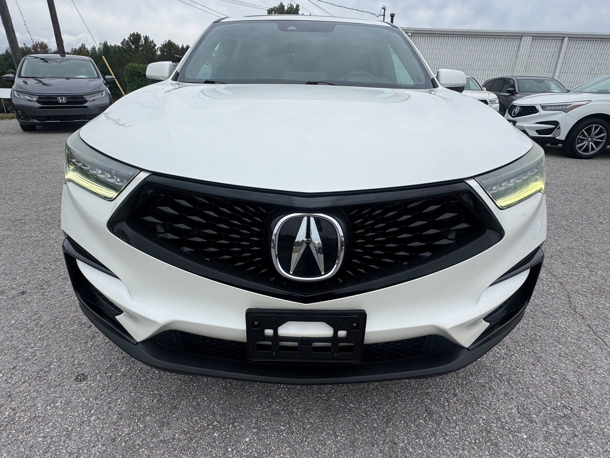 Used 2019 Acura RDX w/ Advance Package AWD/4WD image 3