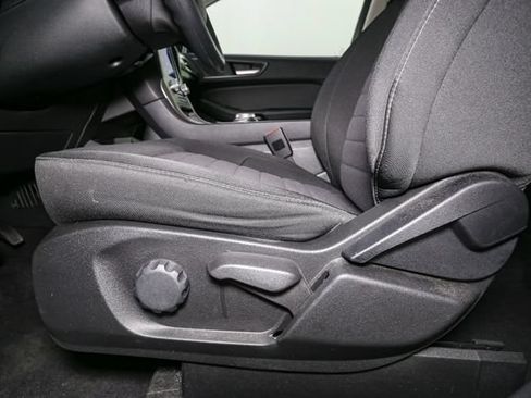 Used 2023 Ford Edge SE w/ Black Appearance Package AWD/4WD image 34