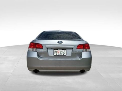 Used 2014 Subaru Legacy 3.6R Limited w/ Moonroof Package AWD/4WD image 4