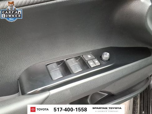 Used 2026 Toyota Camry SE FWD image 14