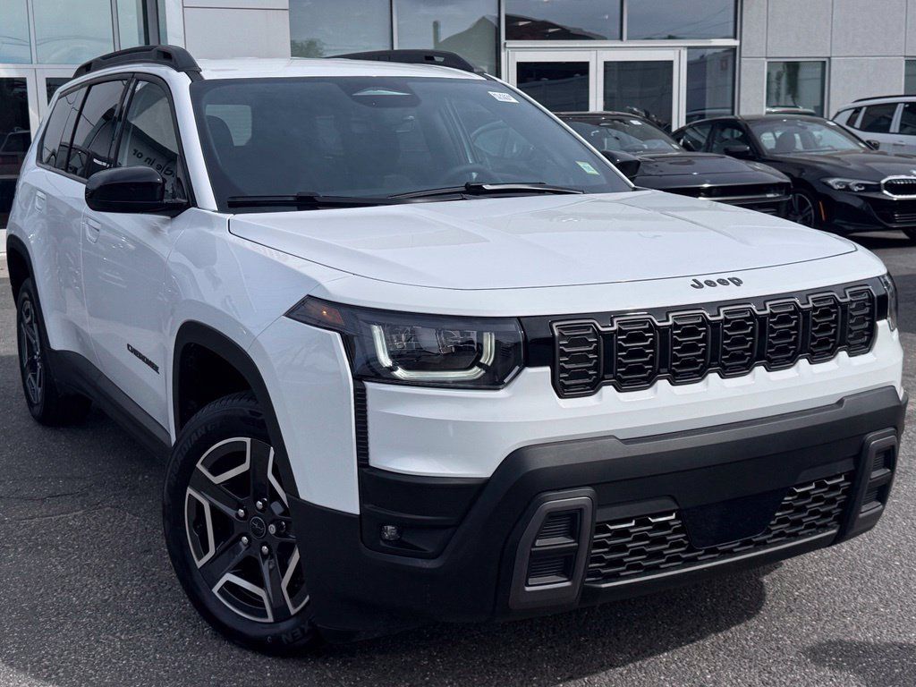 New 2026 Jeep Cherokee Laredo AWD/4WD image 1