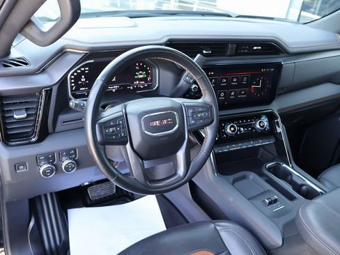 Used 2024 GMC Sierra 3500 AT4 w/ AT4 Preferred Package AWD/4WD image 27