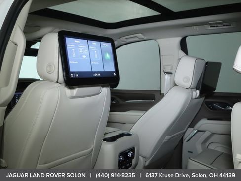 Used 2021 GMC Yukon Denali w/ Denali Premium Package AWD/4WD image 19
