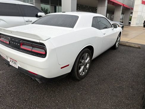 Used 2021 Dodge Challenger SXT AWD/4WD image 7