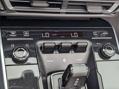 Certified 2024 Porsche 911 Turbo image 17