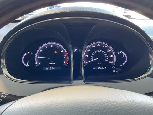 Used 2012 Toyota Avalon Limited image 14