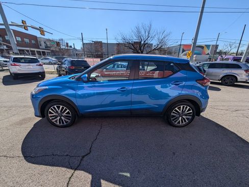 Used 2024 Nissan Kicks SV FWD image 9