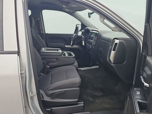Used 2018 Chevrolet Silverado 1500 LT w/ LPO, Black Pack AWD/4WD image 23
